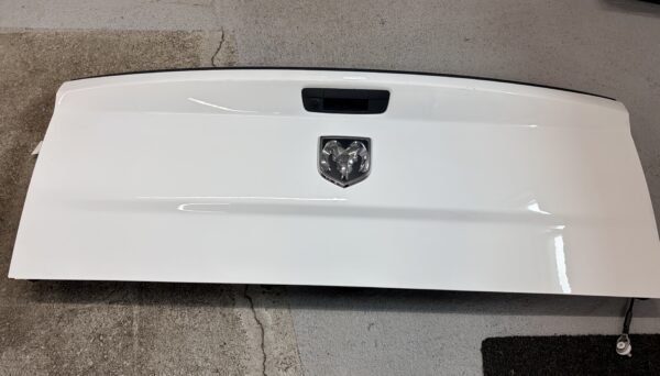 2009 - 2018 Dodge Ram Tailgate - White