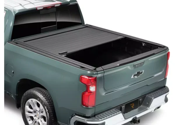 RetraxPro MX Tonneau Cover for 2020-26 Chev/GMC HD with 6'8" box