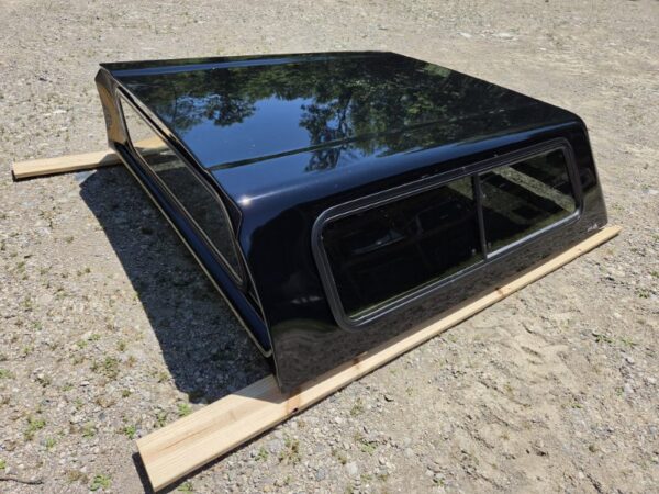 NEW ARE V Series Truck Cap for 2019-2026 Chev/GM 5'8 bed - Image 2