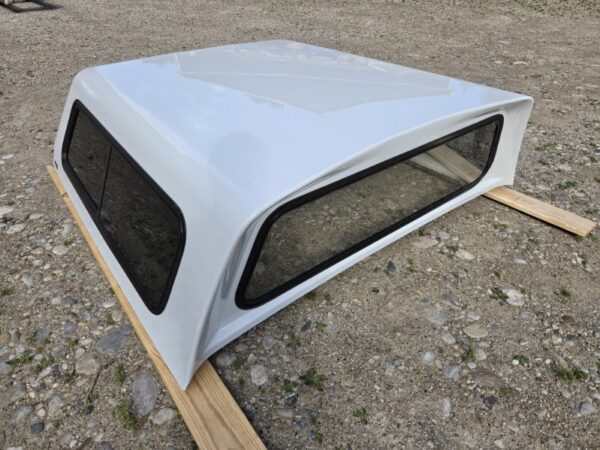 New ARE V-Series Truck Cap for 2021-26 Ford F-150 with 5'6 bed - Image 2