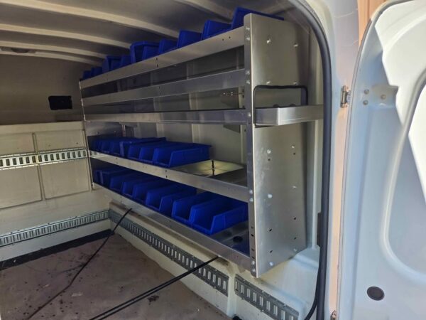 New Maranda 8 foot V375 Fibreglass cap - Image 8